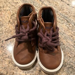 Nautica Toddler Brown Leather Lace Up Boots, Size 6